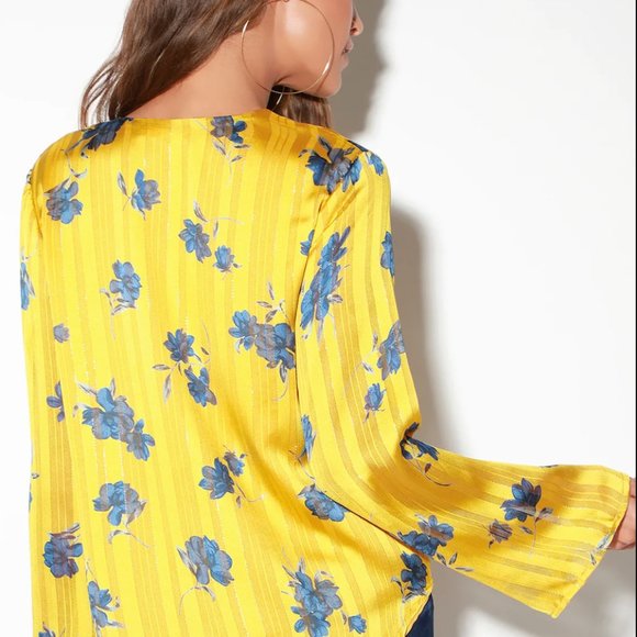 Aptos Mustard Yellow Floral Print Long Sleeve Top - Picture 3 of 7